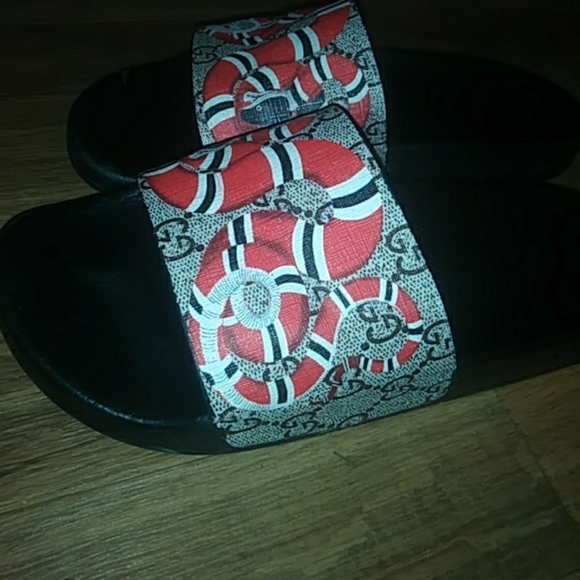 Gucci Other - Gucci flip flops Gucci Other - Gucci flip flops